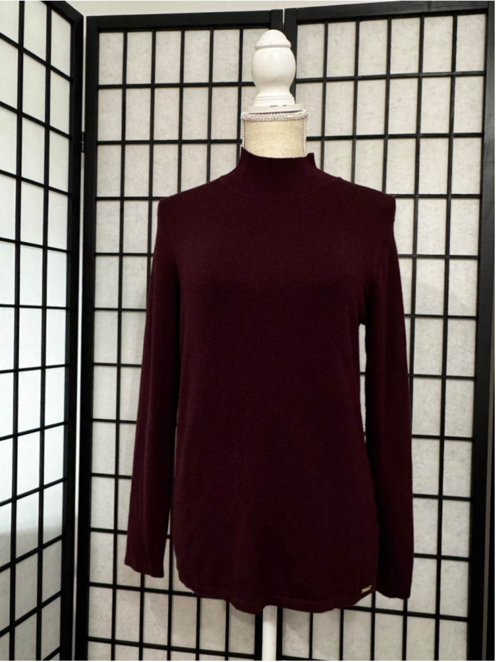Women's T Tahari Burgundy Mock Neck Sweater Size S